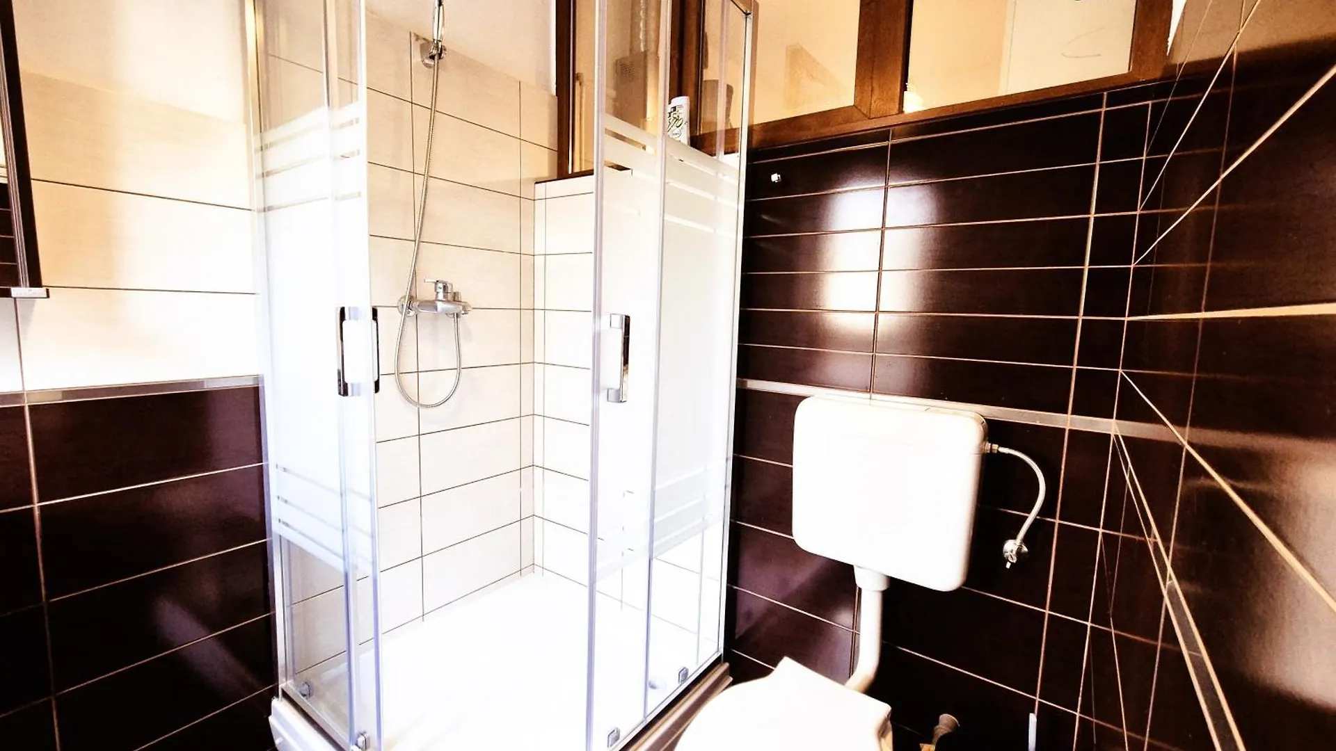 Solaris Central Bukarest 0*,  Rumänien